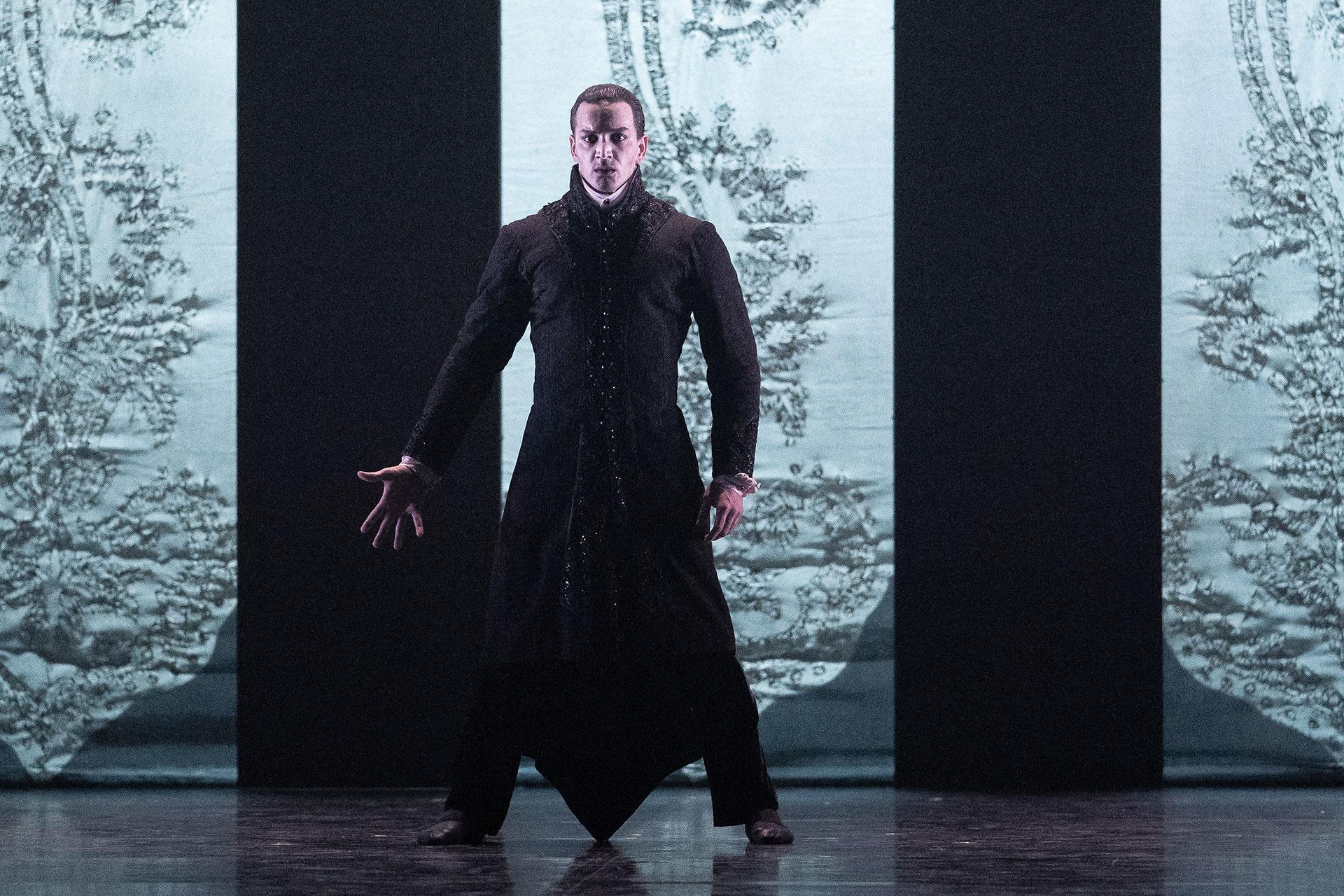 Dracula explores his powers