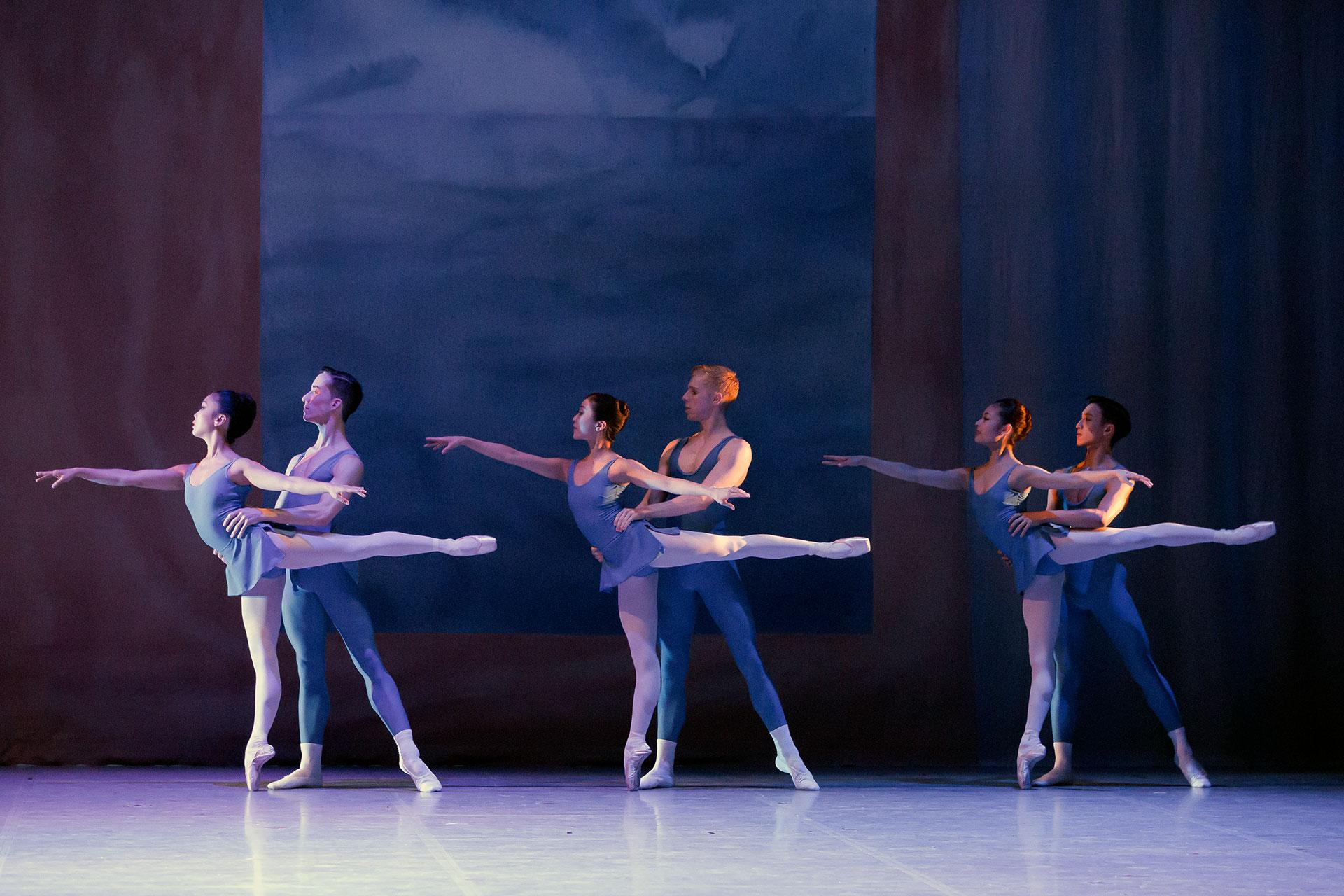 MacMillan, Concerto, production, 2017, Northern Ballet dancers, photo Emma Kauldhar Northern Ballet dancers in Concerto