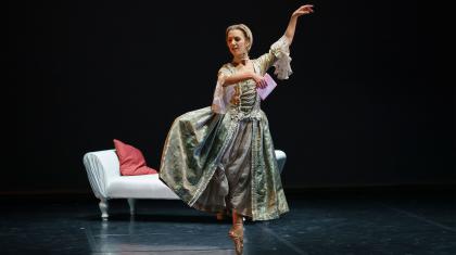 Antoinette Brooks-Daw as Madame de Tourvel in Dangerous Liaisons. Photo Emma Kauldhar